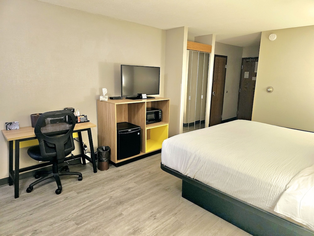 Days Inn by Wyndham Rolla 16/33