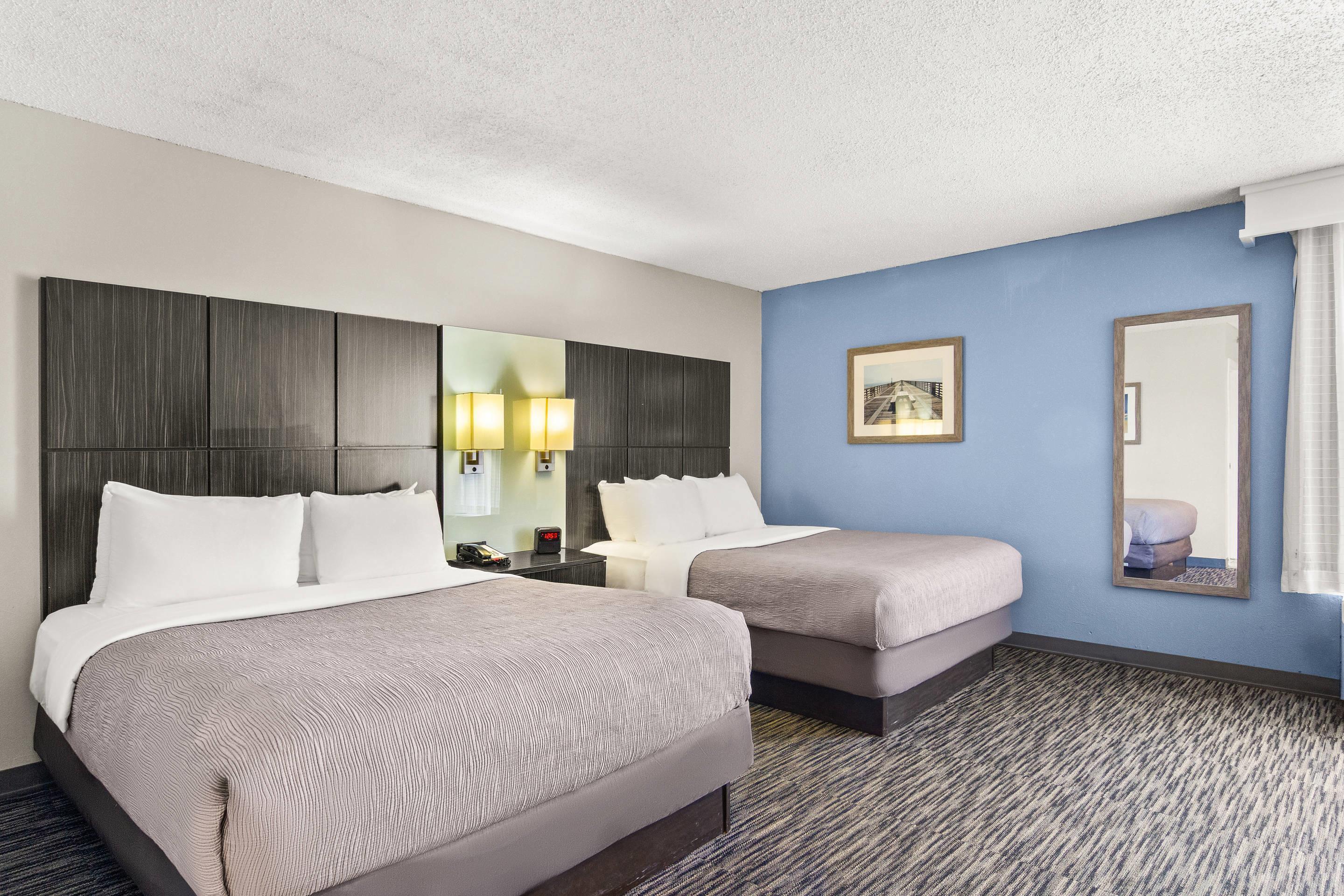 Room at Quality Inn Jacksonville - Orange Park near Naval Air Station, JACKSONVILLE - FL