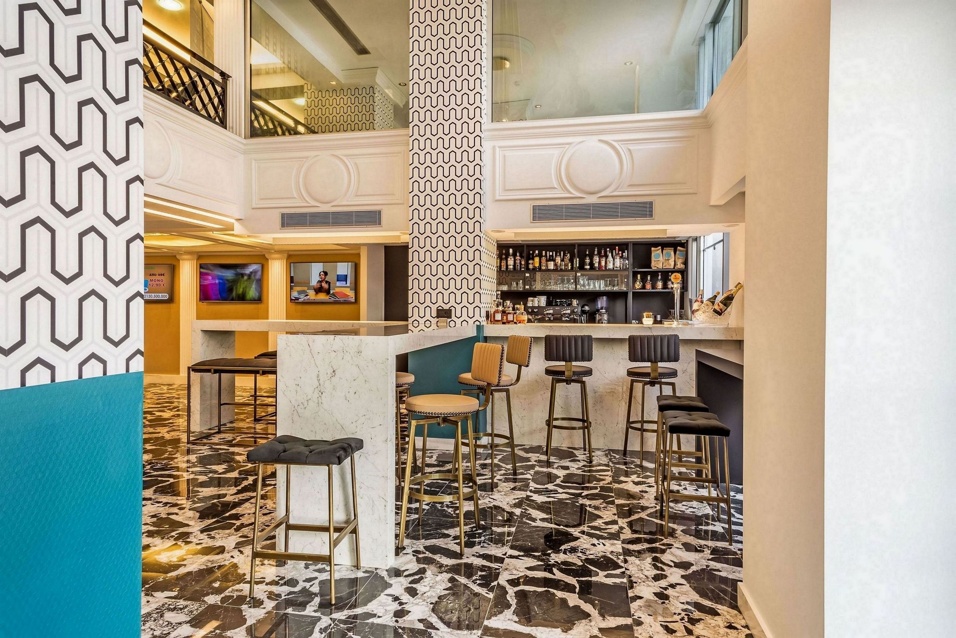 Stratos Hotel Athens, Vassilicos House of Hospitality 35/39