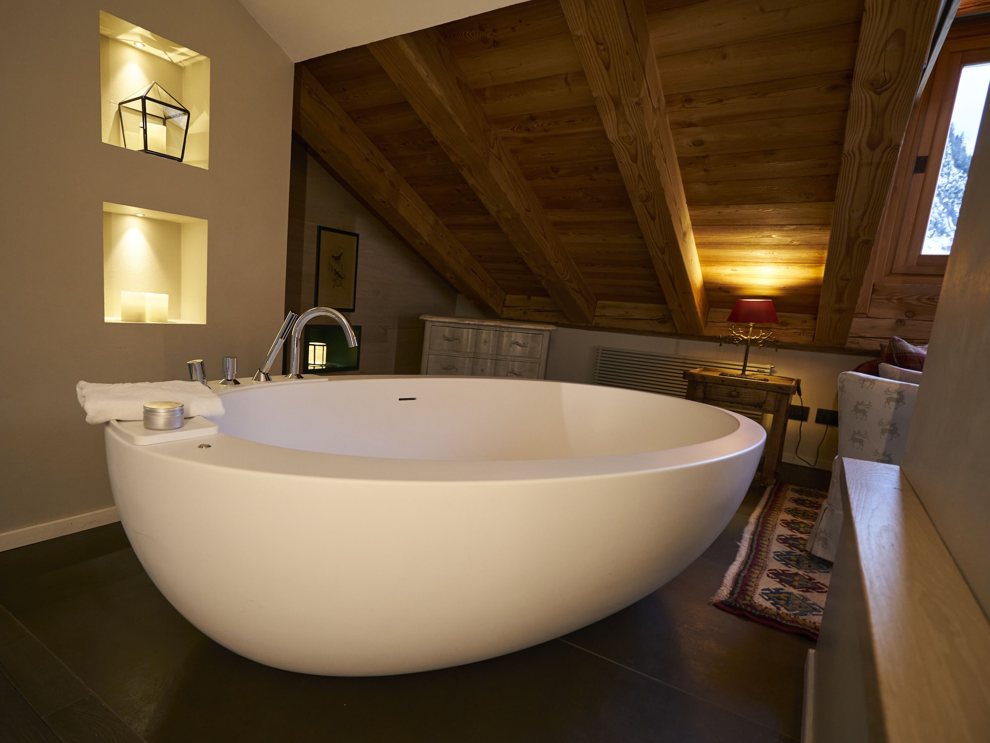 Suite, Sauna, Hot Tub، AUBERGE DE LA MAISON 7/7
