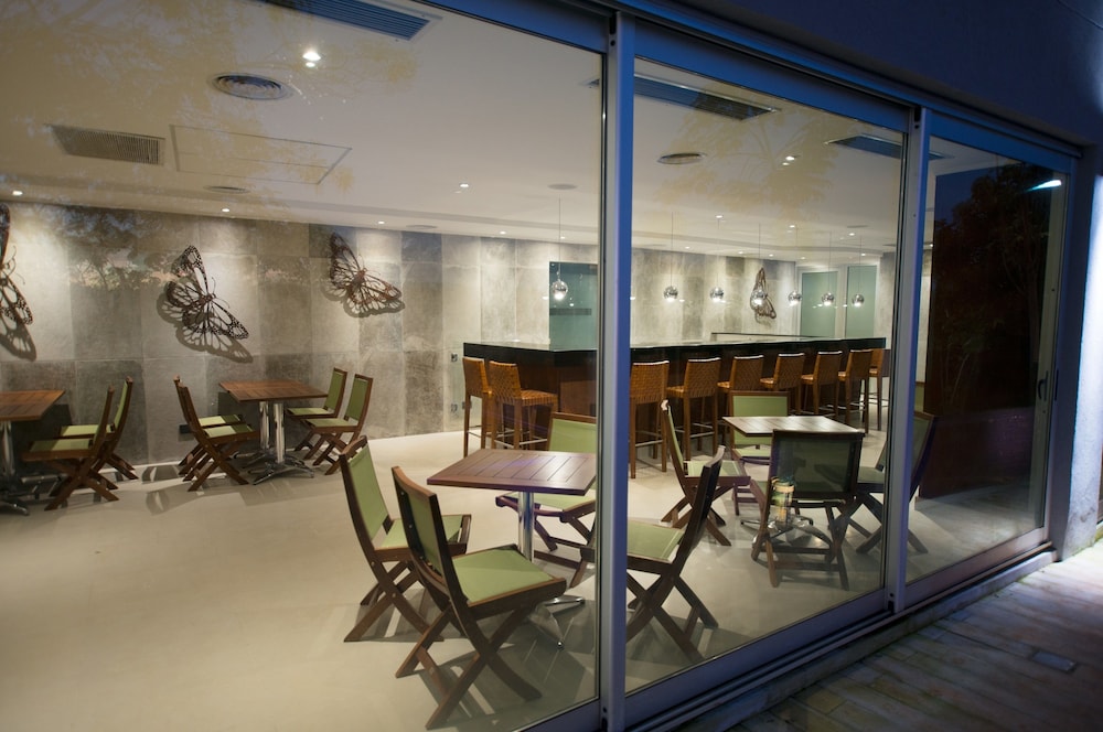 Guamini Mision Hotel 27/60