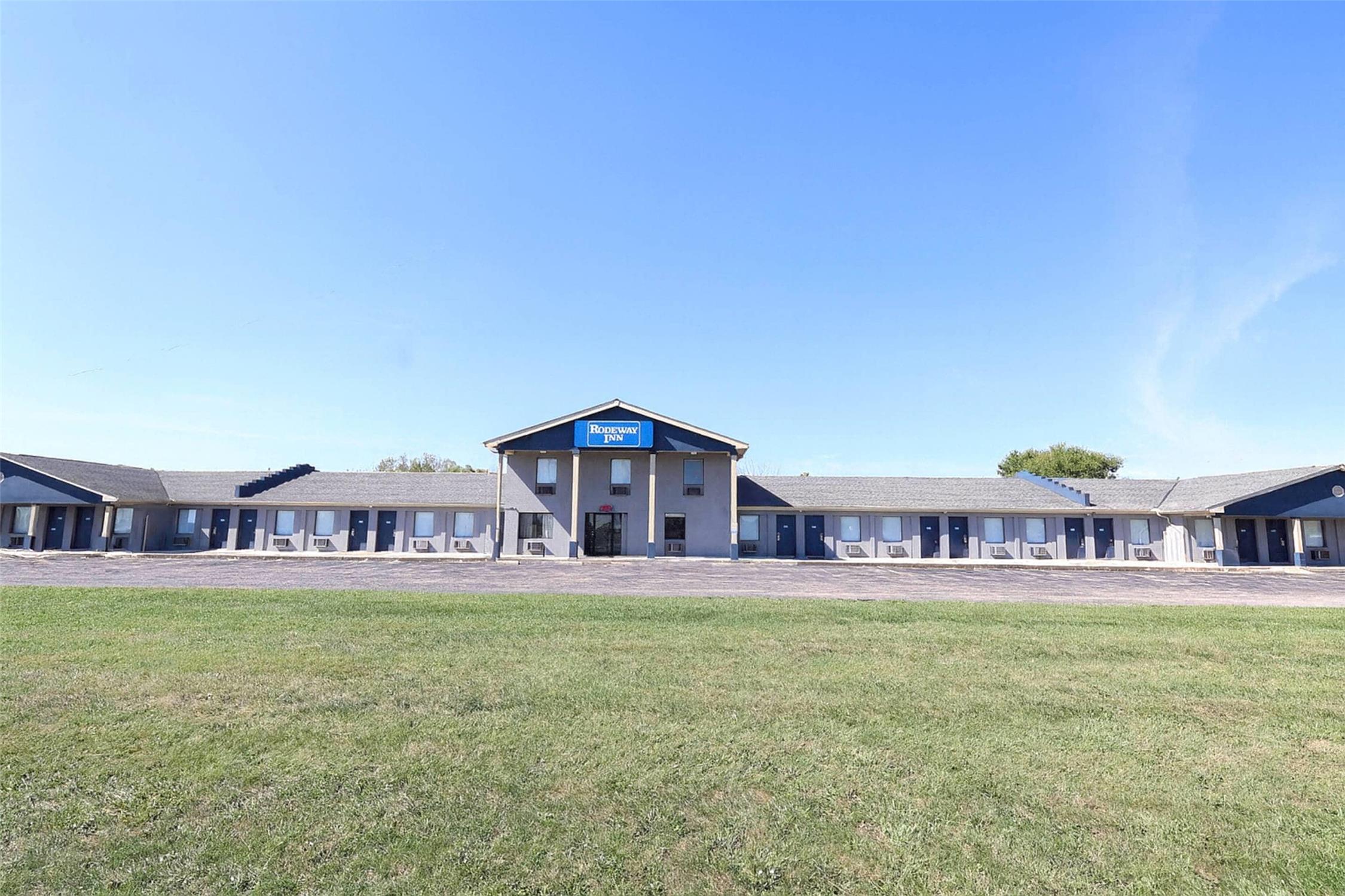 Rodeway Inn Jeffersonville - Washington Court House 7/7