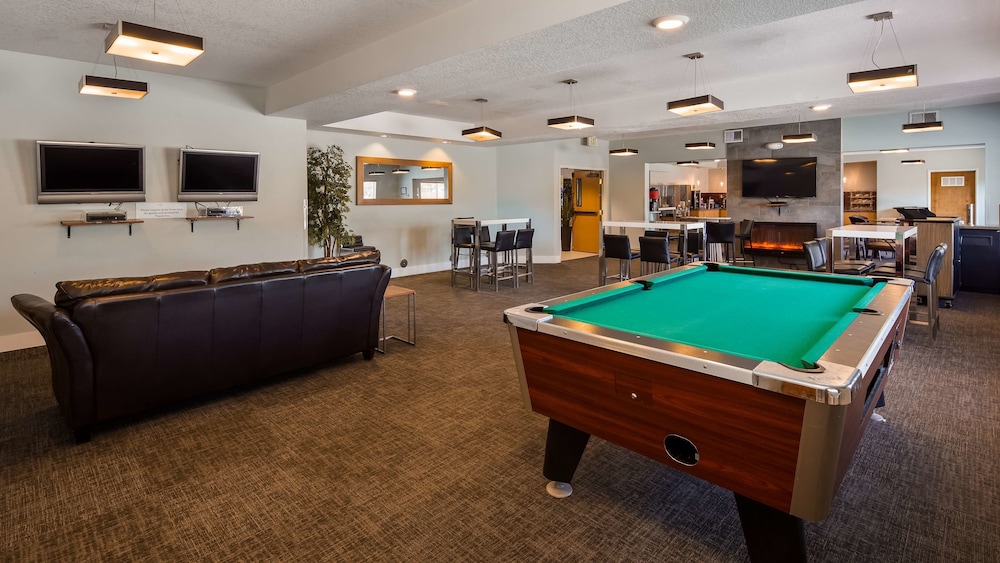 Best Western Plus Liberty Lake Inn 11/50