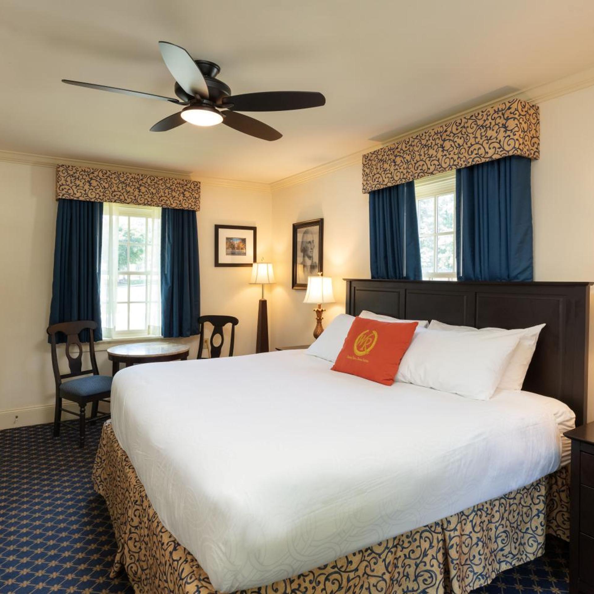 COLONIAL, GUEST ROOM, KING BED
