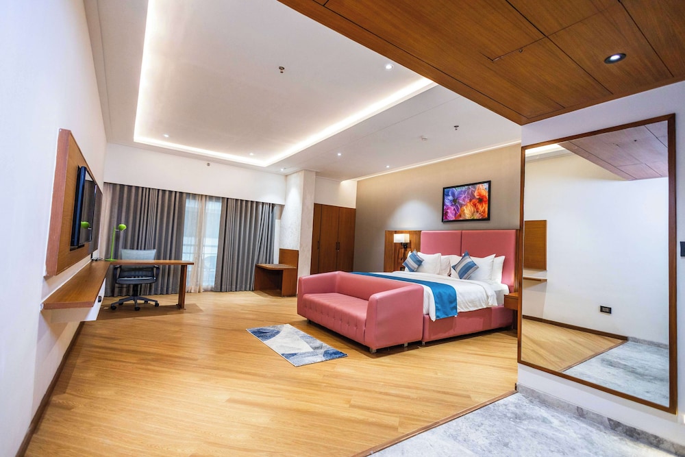 Ramada Encore by Wyndham Viramgam 20/58