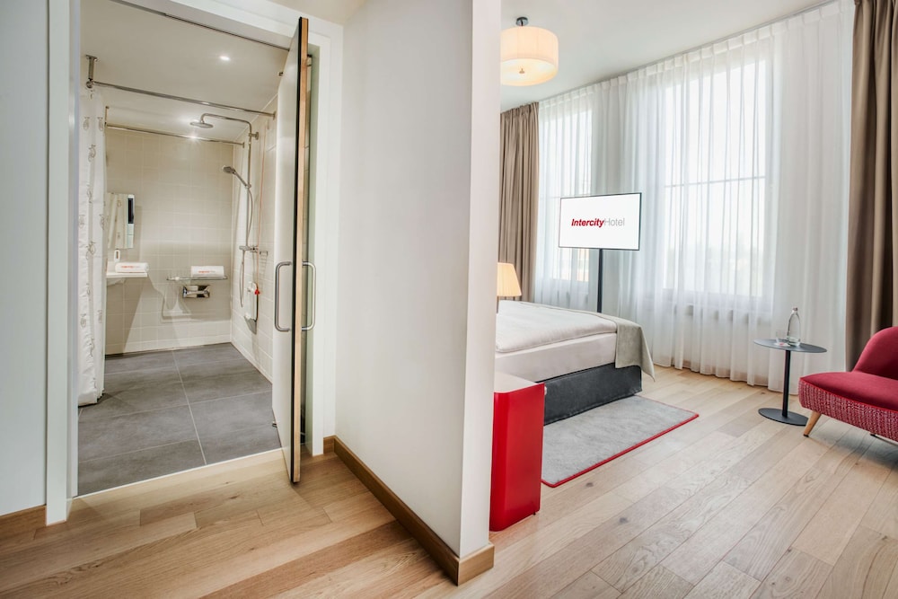 IntercityHotel Hamburg-Barmbek 15/52