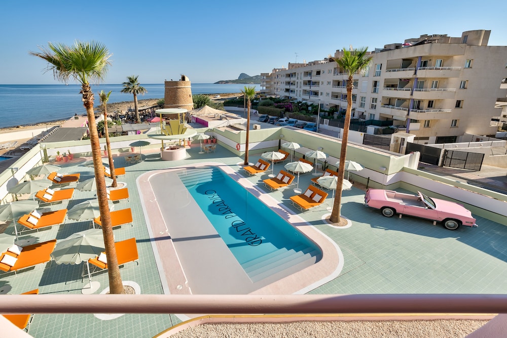 Grand Paradiso Ibiza - Adults Only 39/50