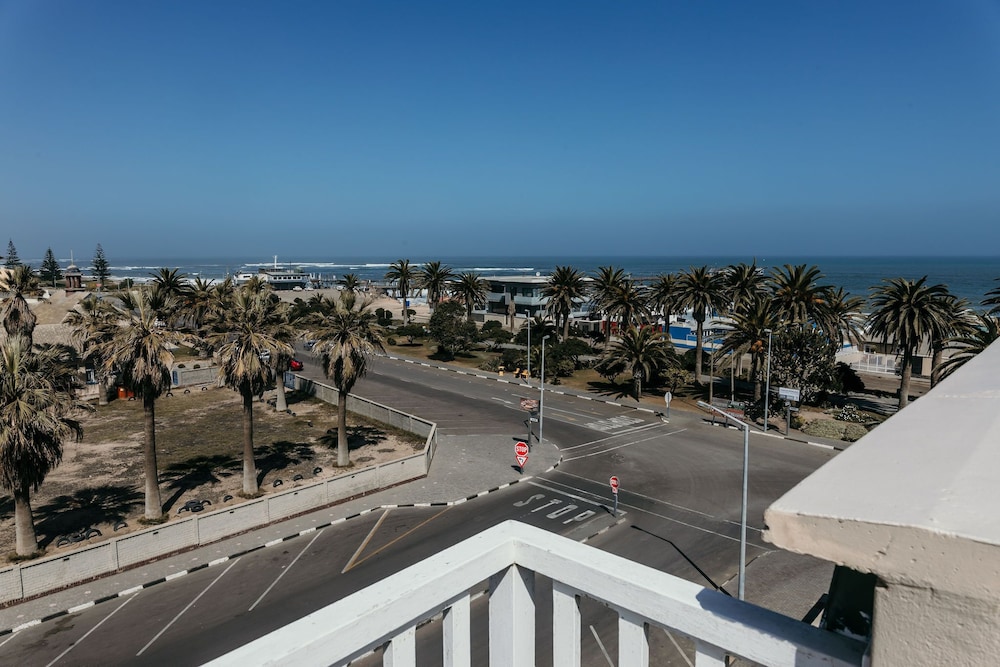Artemis Hotel Swakopmund 34/38