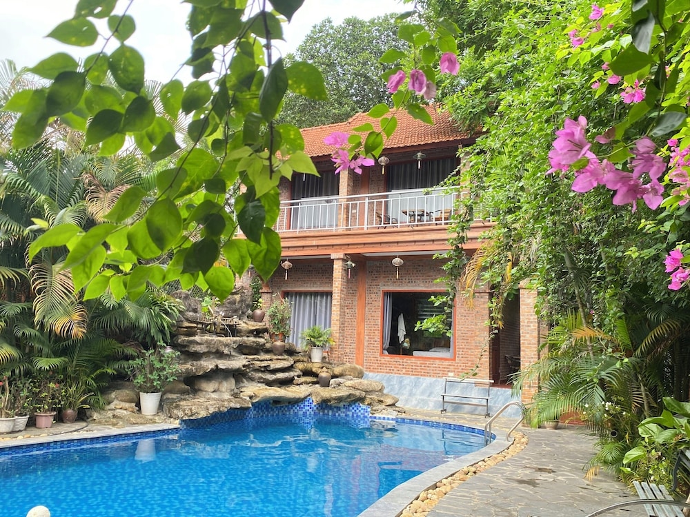 Ninh Binh Mountain View Homestay 45/50