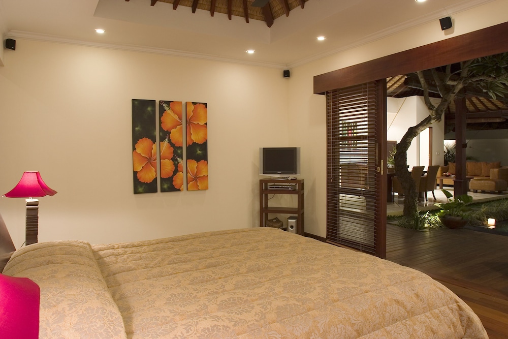 Ellora Villas 11/44