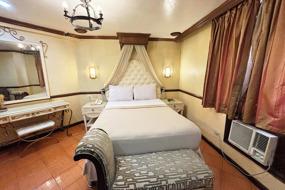 Camelot Hotel Quezon City powered by Cocotel 33/75