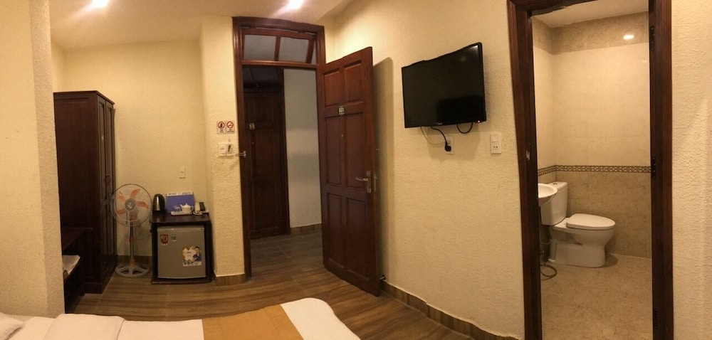 Nam Xuan Premium Hotel 37/68