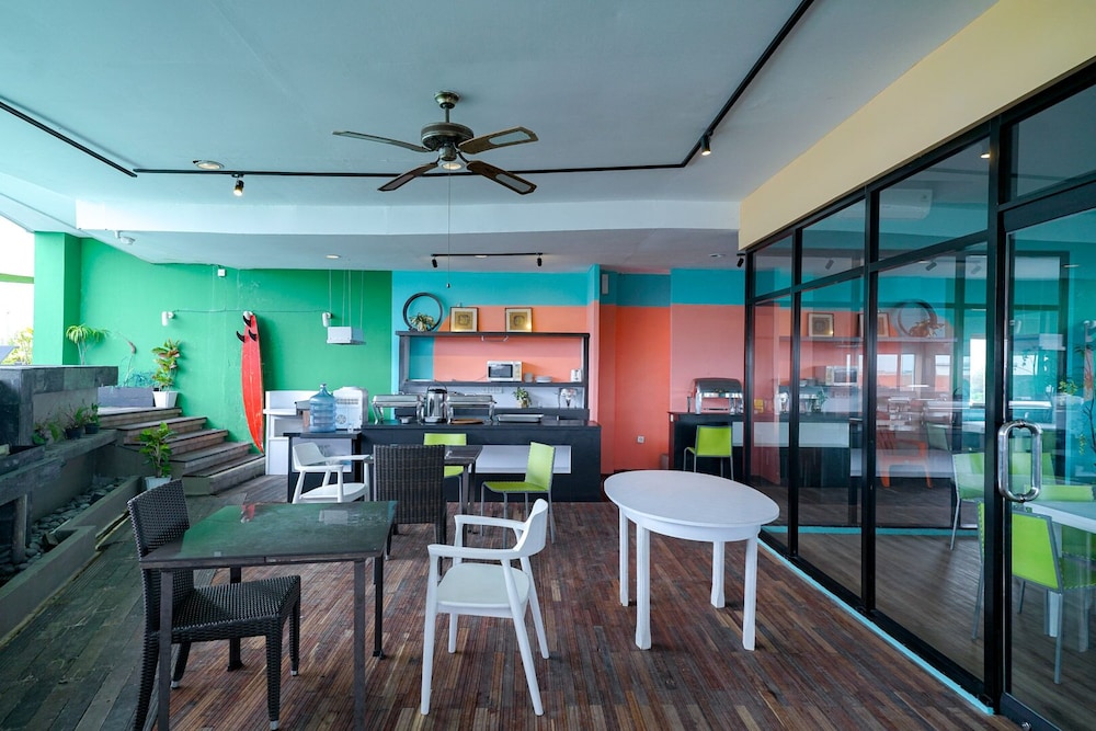 Sans Sunset Point Seminyak 59/69