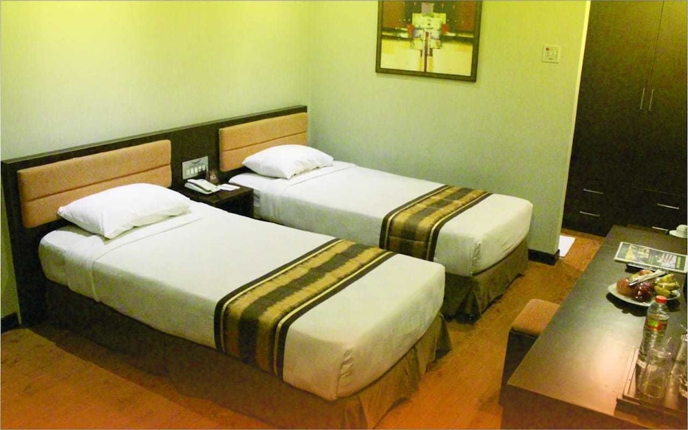 Grand Palace Hotel Makassar 5/18