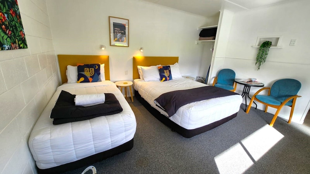 U Studios Masterton, SureStay Collection by Best Western 11/49