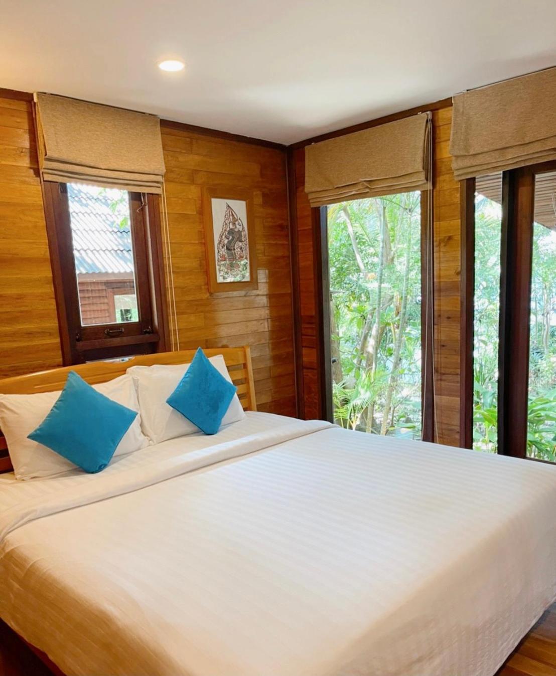 Wooden, Bungalow, Garden View