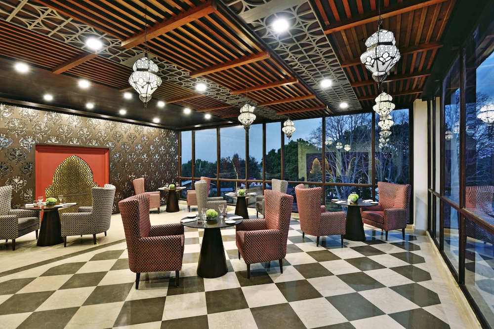 Four Points By Sheraton Srinagar 27/32