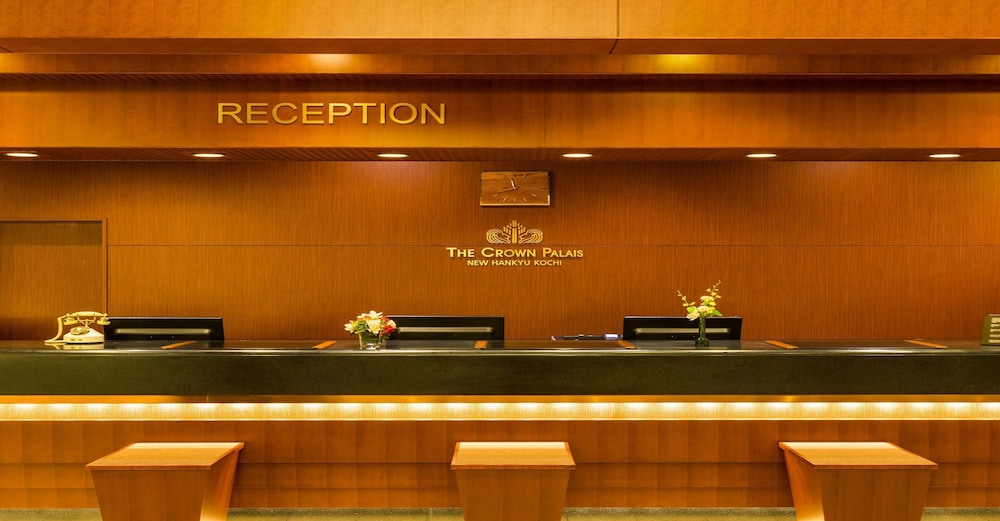 The Crown Palais New Hankyu Kochi 7/66