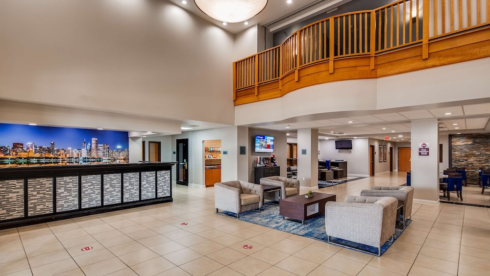 Best Western Plus Champaign/Urbana Inn 26/33