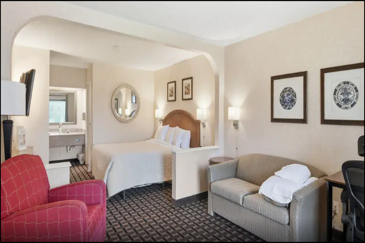 Quality Inn & Suites Onley, VA 8/19