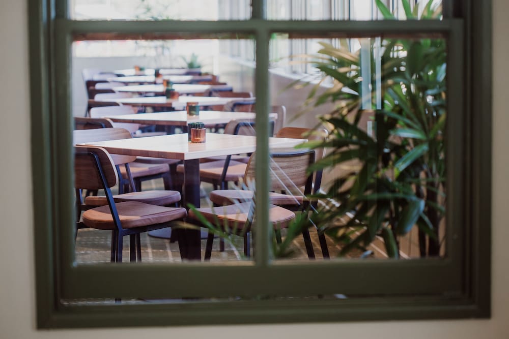 Wallaby Hotel 28/34
