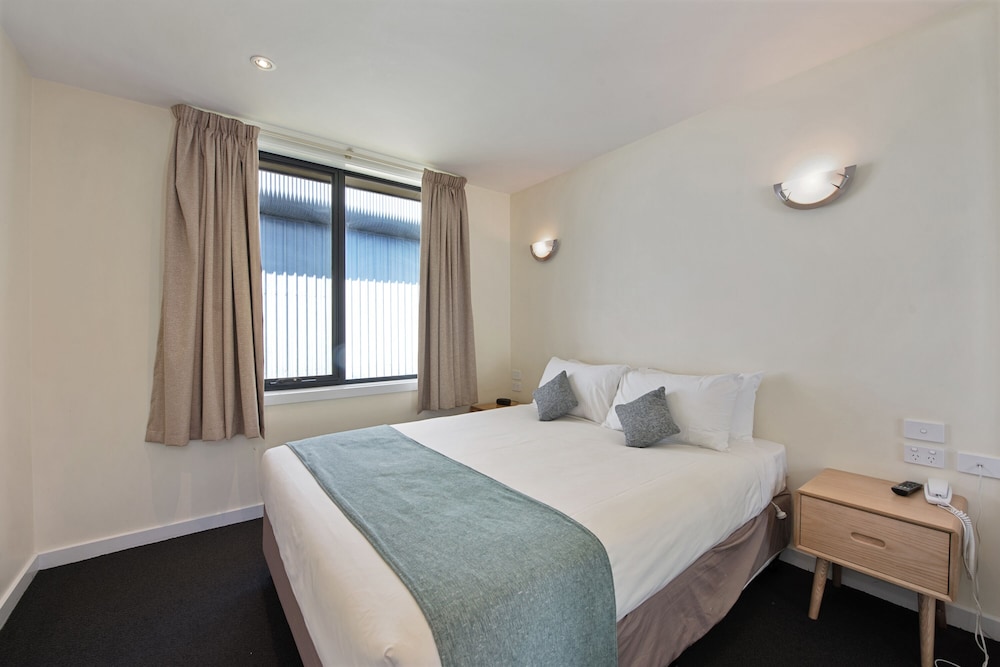 1 Bedroom, Apartment, Queen Bed