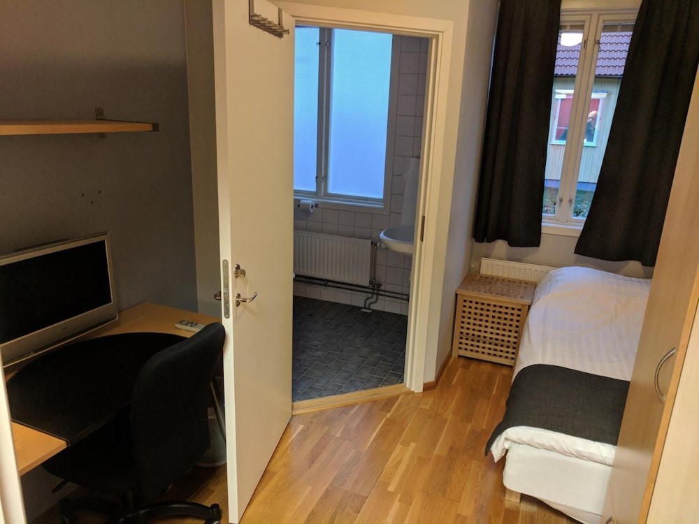 Hotell Hässlö 24/33