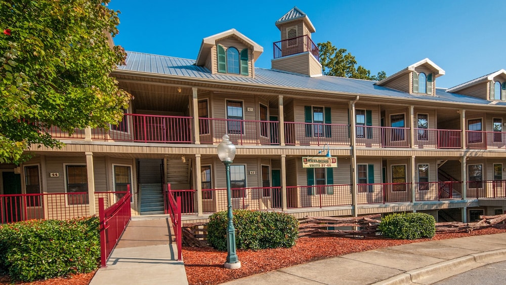 Holiday Inn Club Vacations Apple Mountain Resort 2/69