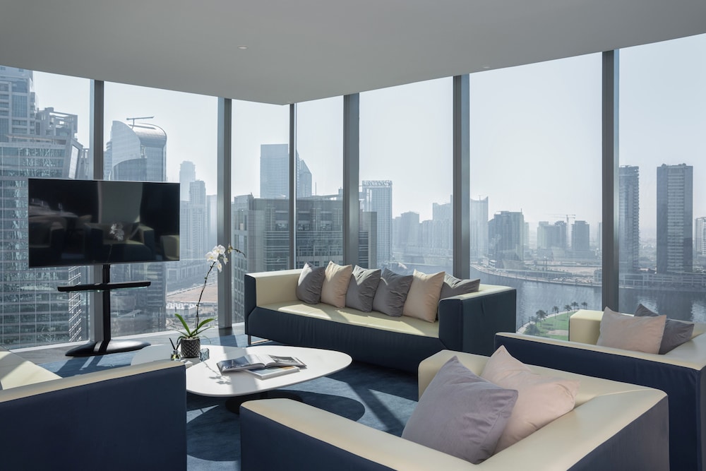 ME Dubai Residences 28/50