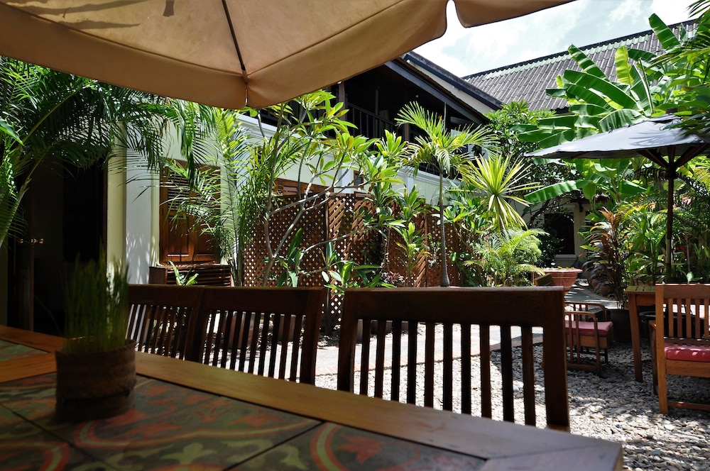 Lotus Villa Boutique Hotel 42/49