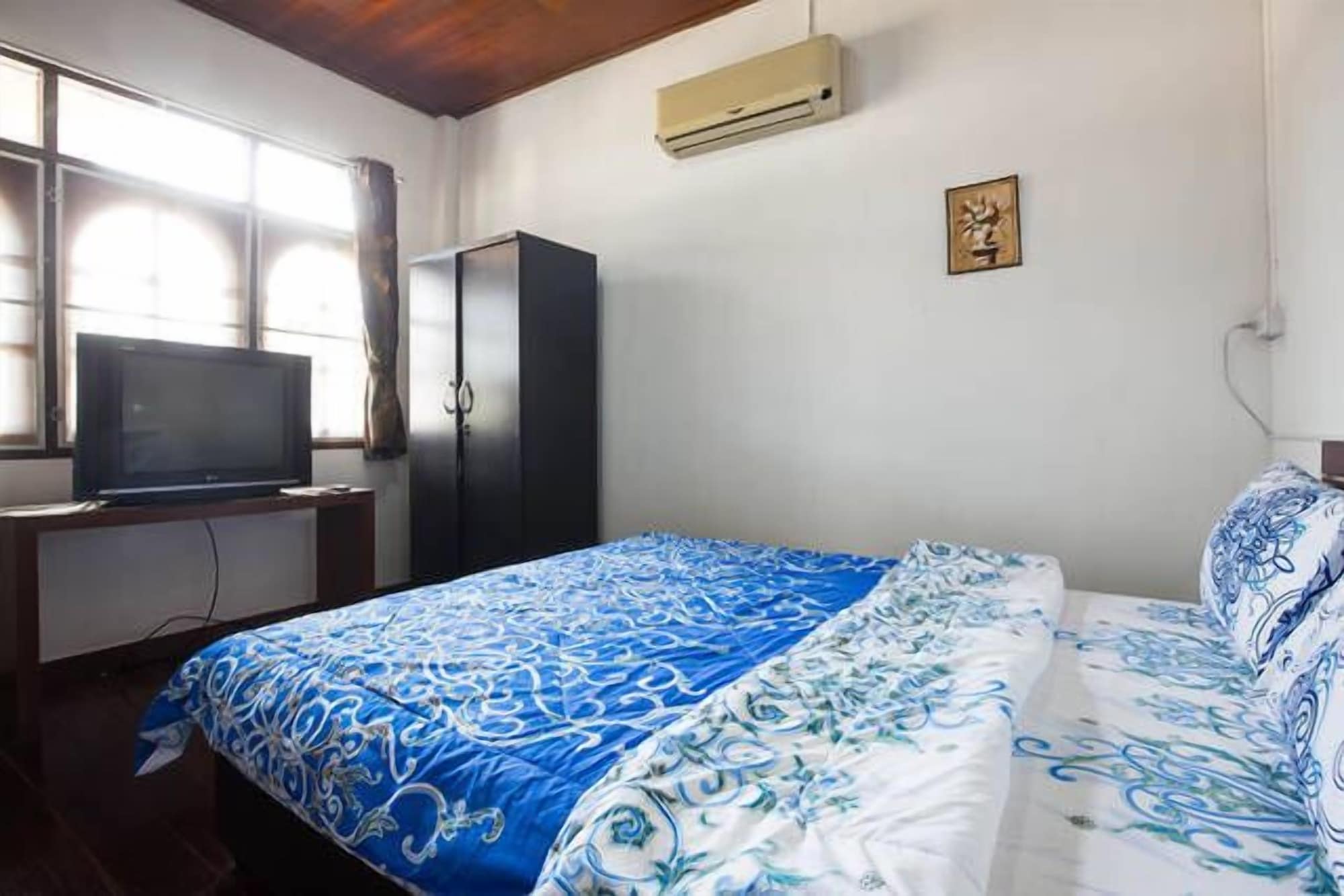 1 BEDROOM, VILLA