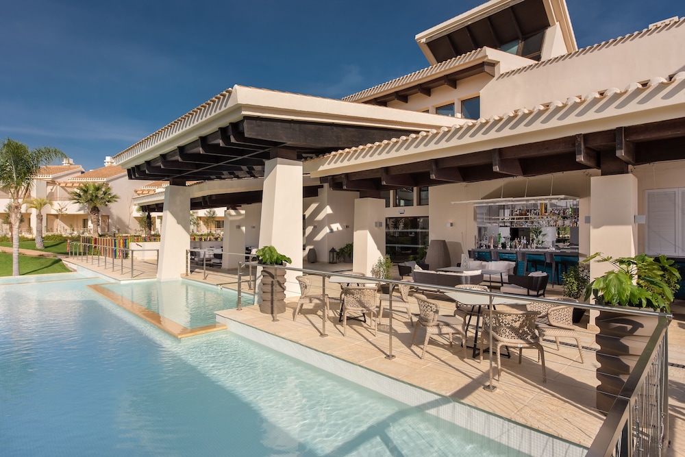 Sheraton Hacienda Del Alamo Golf And Spa Resort 2/34
