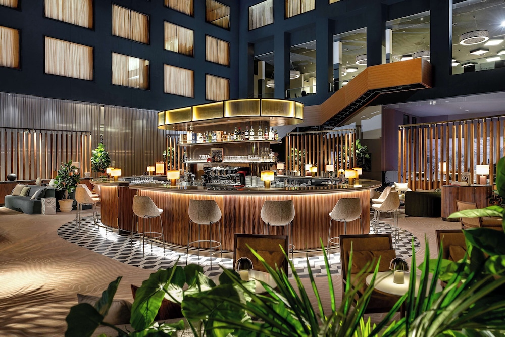 Radisson Blu Hotel Zurich Airport 64/72