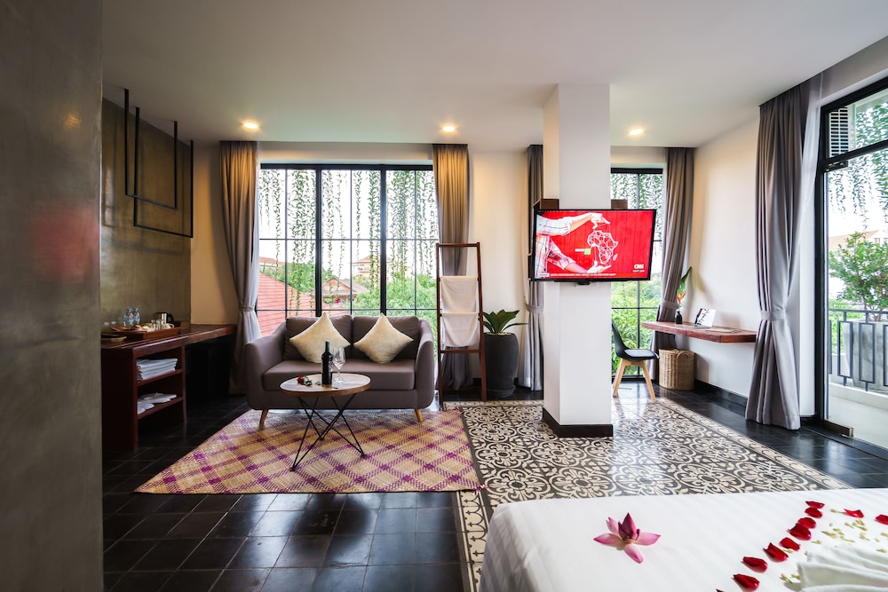 Vihara Residence 53/69