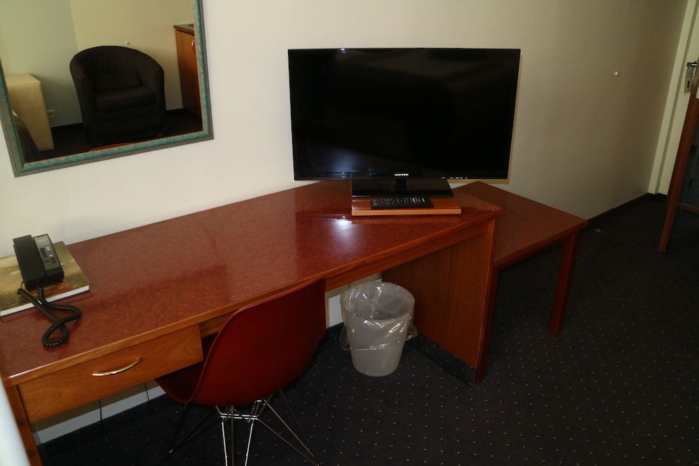 Arctic Comfort Hotel 37/50