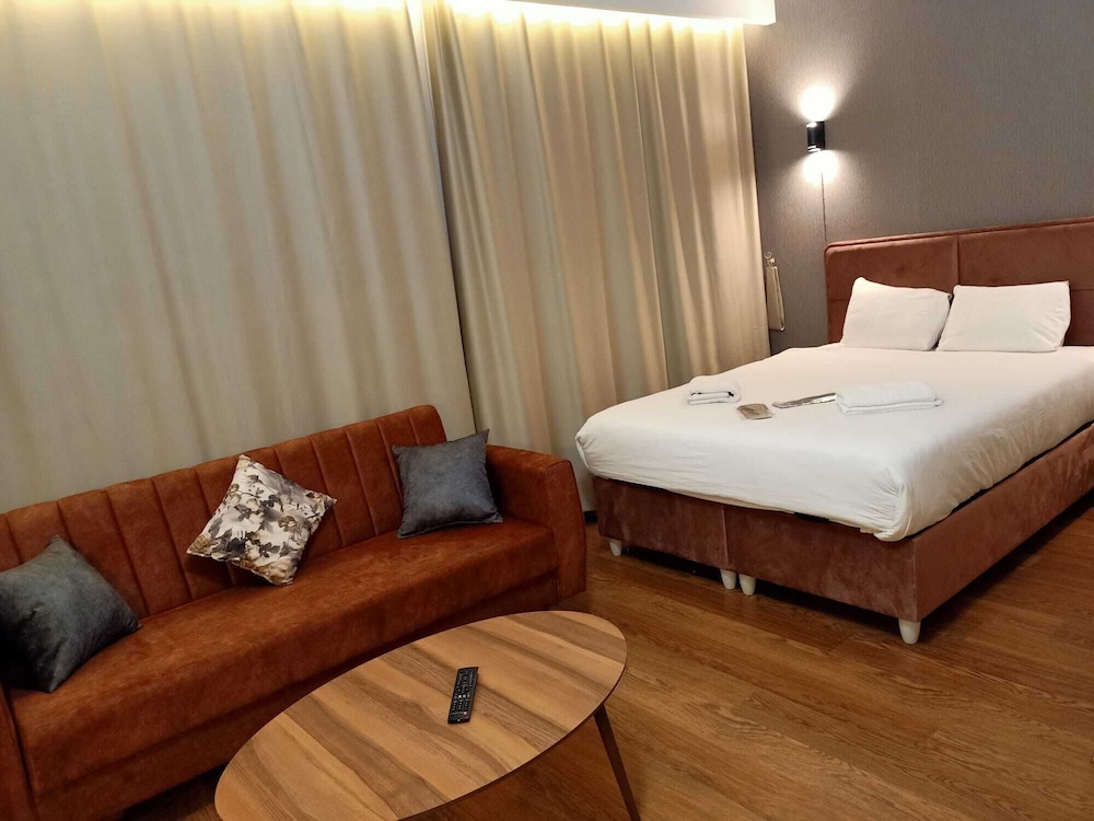 Demir Palas Suites 11/28