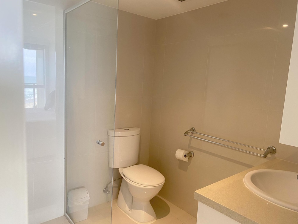Hi Surf Beachfront Apartments 78/78