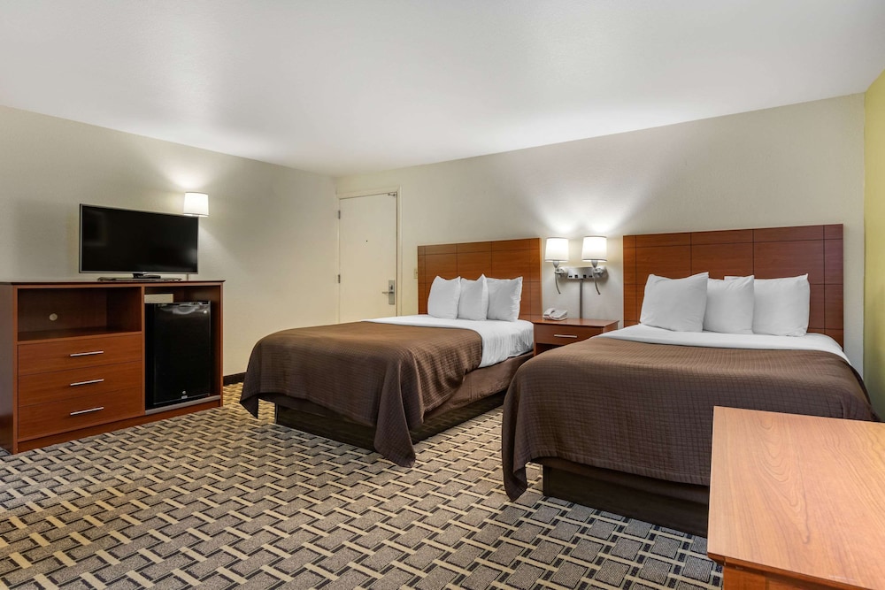 Econo Lodge Cherokee, NC 12/27