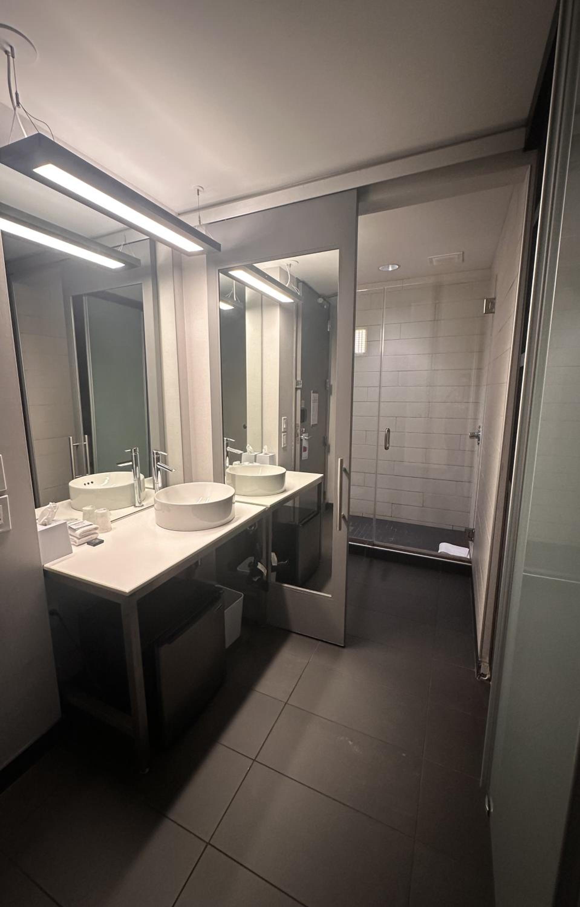 1 Bedroom, Aloft, Suite, King Bed، ALOFT NEWPORT ON THE LEVEE 4/4