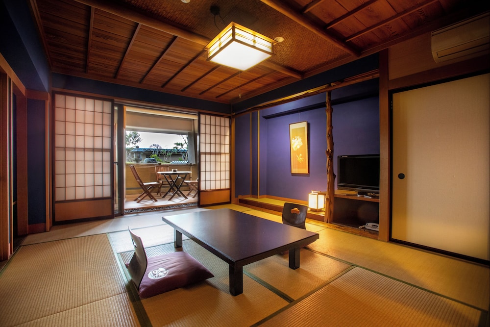 Kanazawa no Yado YUYARURUSAISAI 17/50