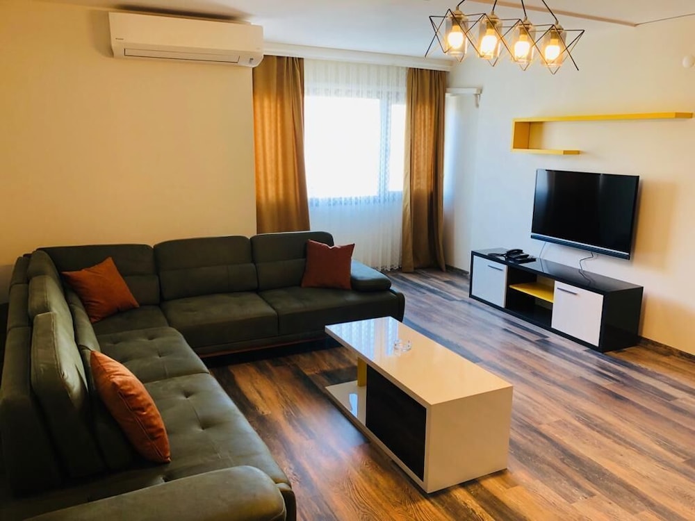 Elite Residence Alsancak 12/22
