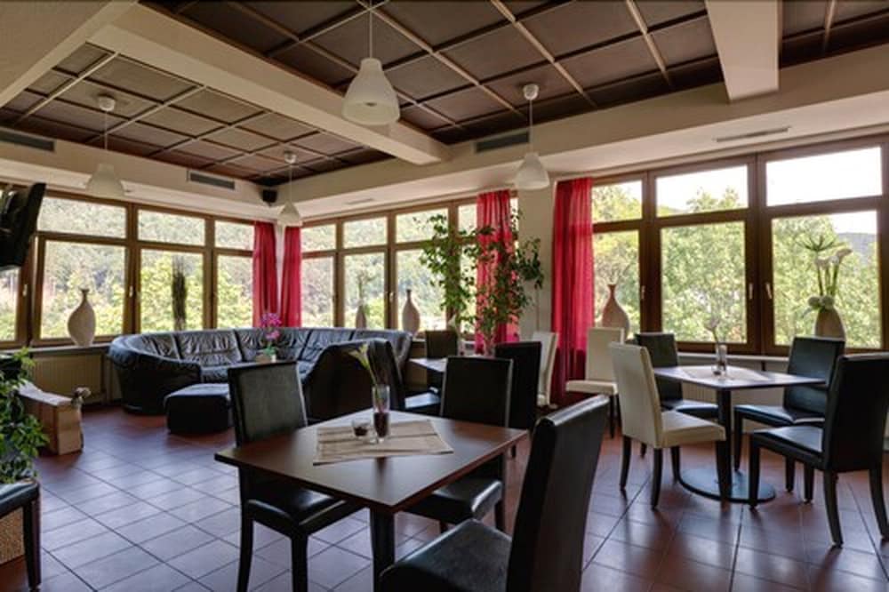 Hotel Neckartal 28/34