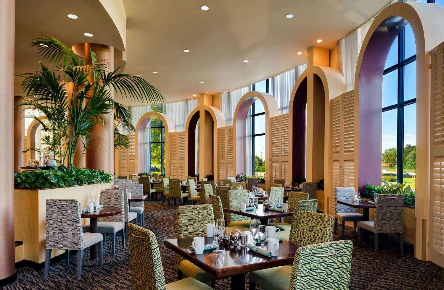restaurant cafeteria