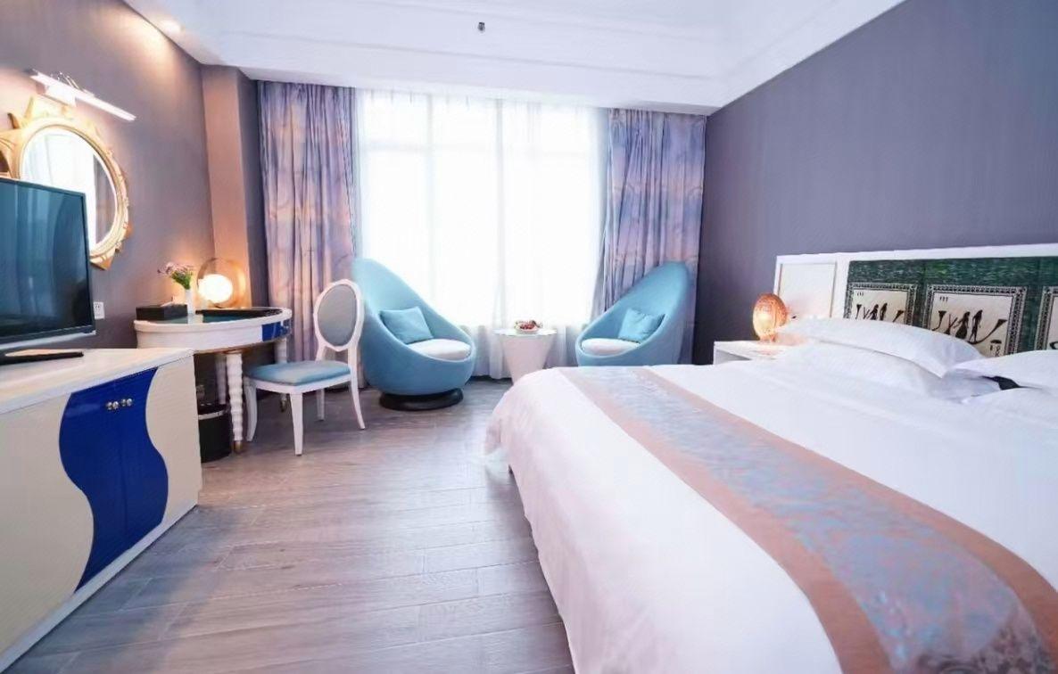Standard, Double Bed