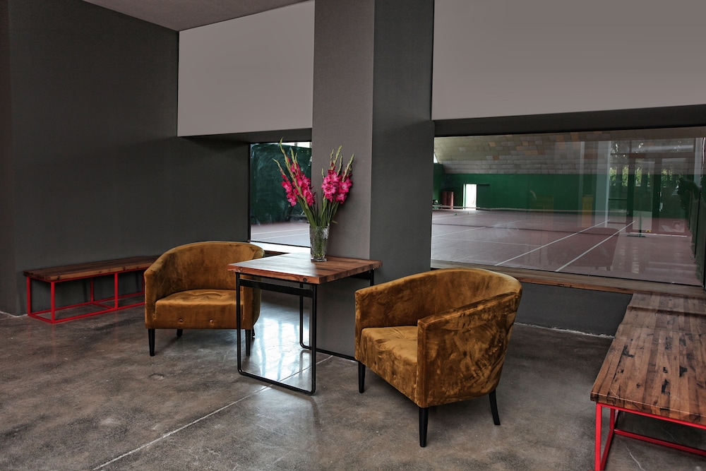 L M Club Hotel, Tbilisi 39/51