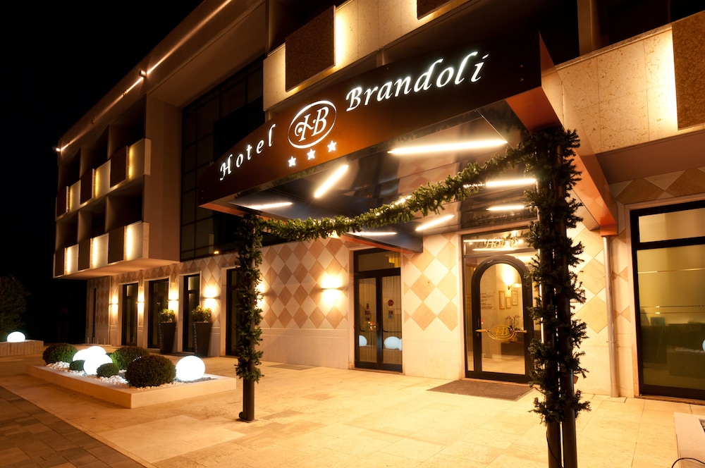 Hotel Brandoli 2/51