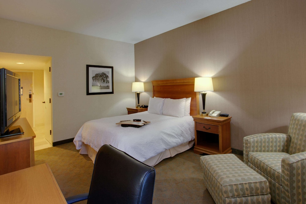 Hampton Inn Richmond West 15/46