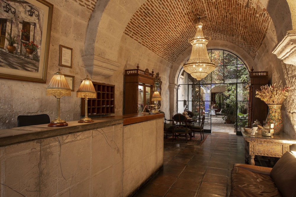 LA HOSTERIA 7/47