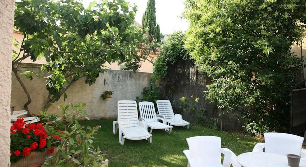 Adonis Arc Hotel Aix 65/68