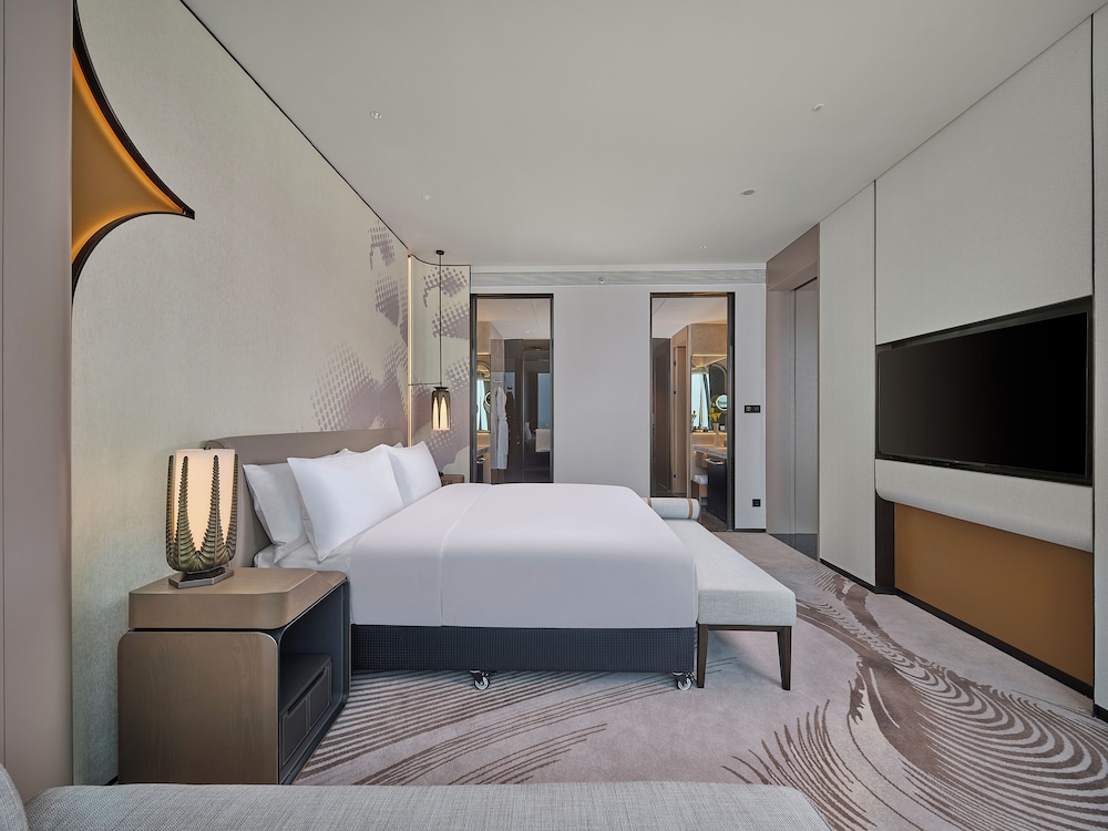 Hilton Guangzhou Baiyun Airport 20/50